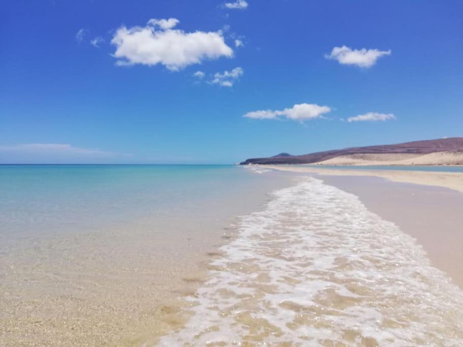 Blue Ocean Corralejo: Sunny Terrace, Pool, Wifi Appartement Buitenkant foto